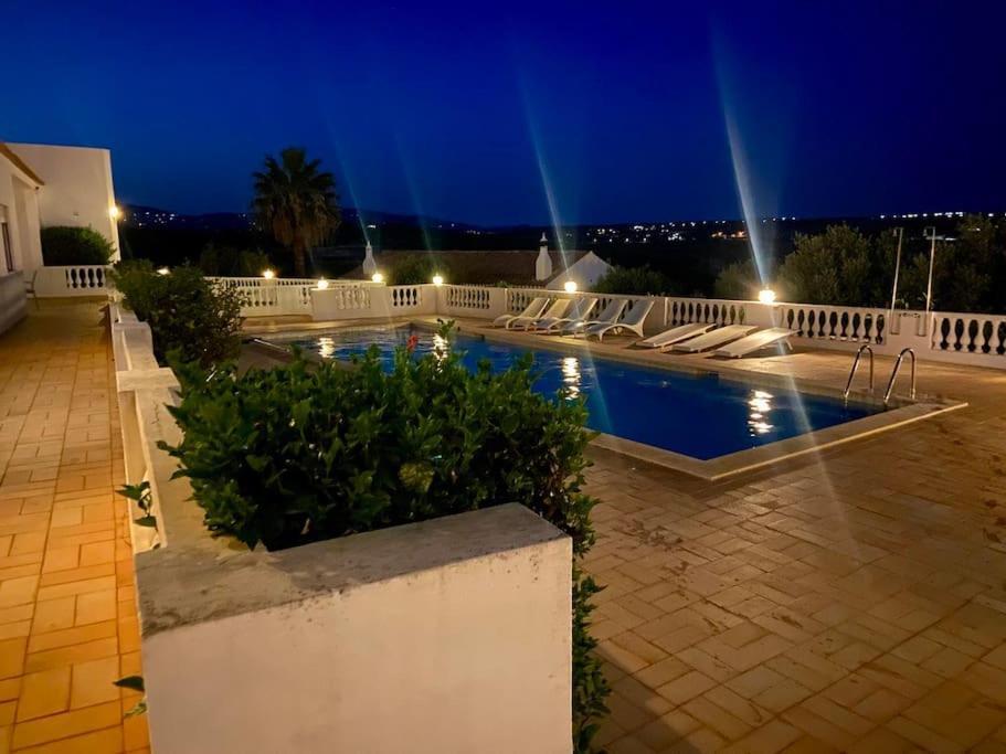 Blue Skies Villas 1&2 Mexilhoeira Grande Екстер'єр фото