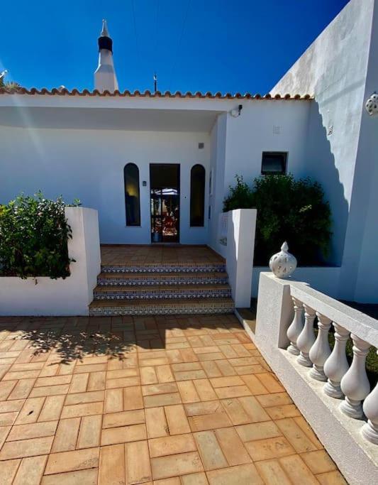 Blue Skies Villas 1&2 Mexilhoeira Grande Екстер'єр фото